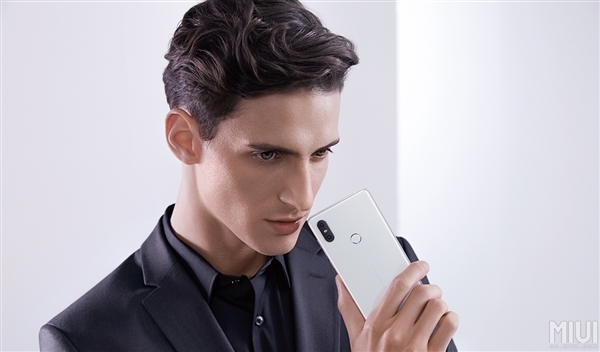 小米神速!小米MIX 2S安卓9.0预览版流出