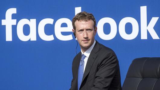 科技晚报：易到宣布获上海网约车牌照 苹果明年拟推'三摄像头'iPhone原创派