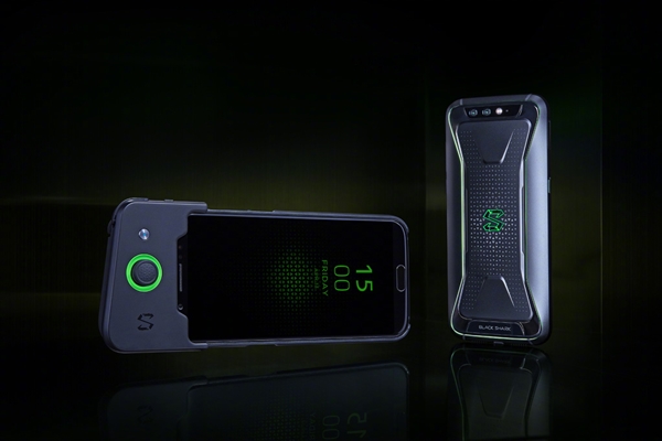 骁龙845加持！一图读懂黑鲨游戏手机：2999元起