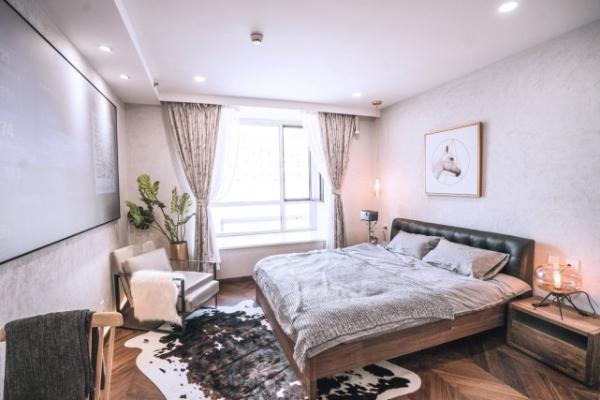 科技晚报：易到宣布获上海网约车牌照 苹果明年拟推'三摄像头'iPhone原创派