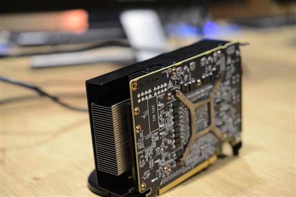 终极小钢炮!迪兰恒进Vega Nano真身首曝