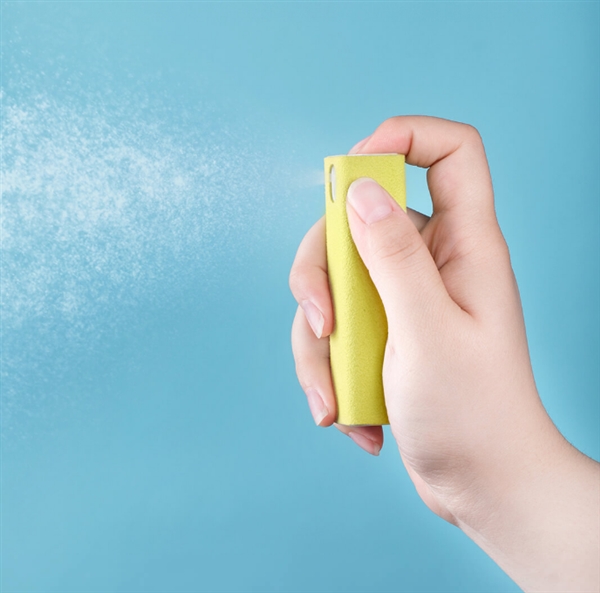 36元!有品上架屏幕清洁喷雾:如唇彩一般精致