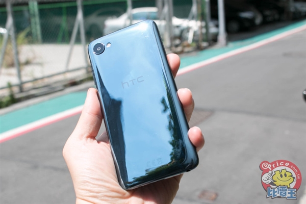 HTC Desire 12将于5月1日开售：1300元