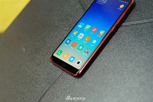 小米6X图赏：全金属机身手感大赞
