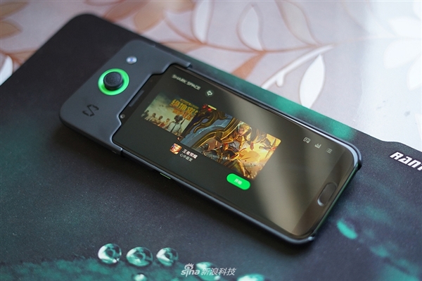 颜值出众！黑鲨游戏手机图赏：来感受下