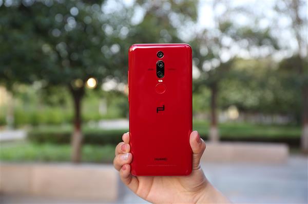 王思聪喜提50台！华为MateRS保时捷设计卖爆了 高端圈刷屏