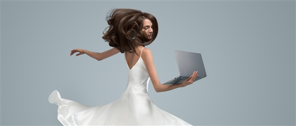 米粉节小米笔记本特惠：最高直降400元