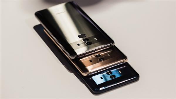 速度“上天”！余承东宣布华为手机革命性技术：Mate 10系列等旗舰将普及