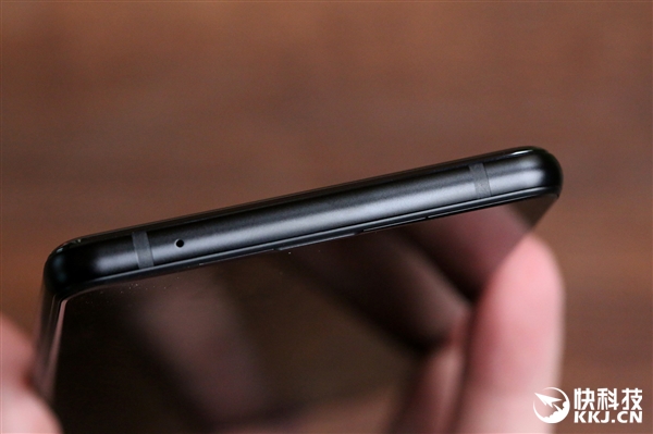 小米MIX 2S艺术特别版开箱图赏：4299元