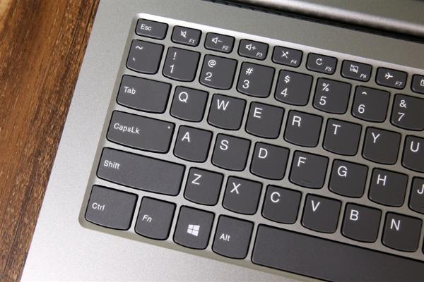 2TB存储+80.8%屏占比！联想小新·潮7000笔记本评测：小身材大乾坤