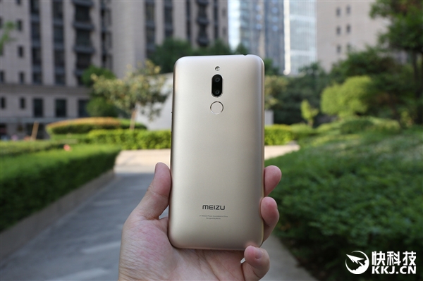 魅蓝6T香槟金开箱图赏:喜欢白色就选它