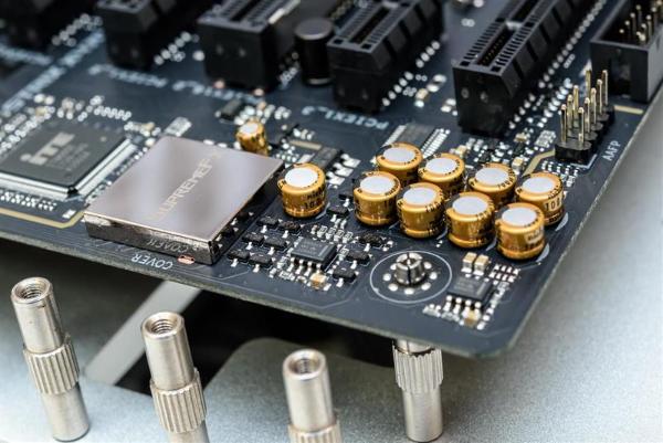 还买啥显卡？AMD锐龙2200G APU深度评测