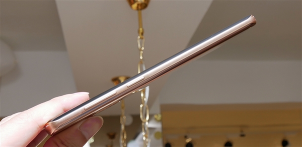 6388元 三星Galaxy S9+晨漾金发布：搭载Exynos 9810