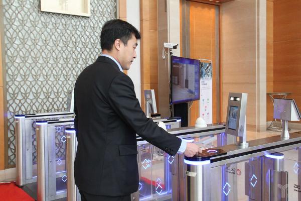 安防创新百人会丨汉王科技黄磊：智慧银川后，带来四大突破性思考