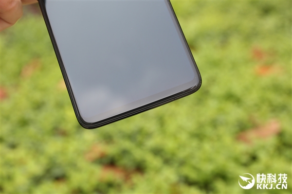 3199元起！一加6亮瓷黑开箱图赏：爱不释手