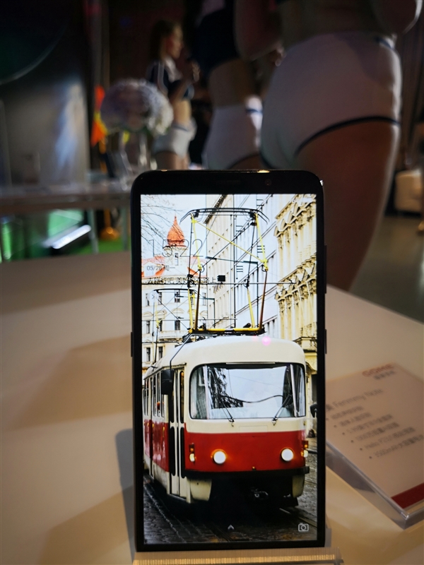 499元神性价！国美Fenmmy Note手机图赏