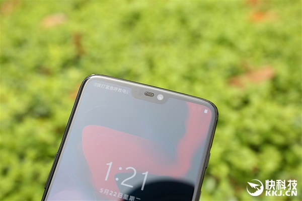 3199元起！一加6亮瓷黑开箱图赏：爱不释手