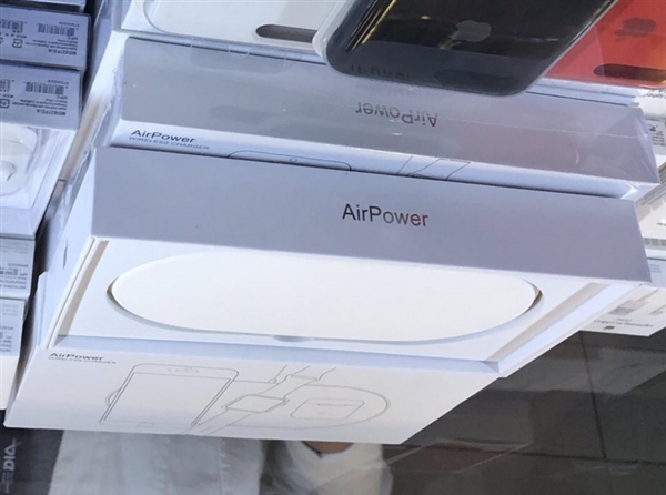 苹果无线充电底座抢先官方偷偷开卖:真相是假货