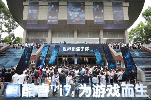 英特尔大师挑战赛激战成都：酷睿i7助草根逆袭职业战队