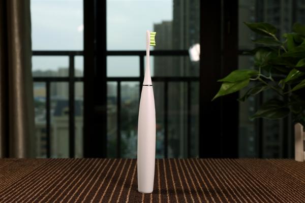 青春再升级! Oclean SE+青春版电动牙刷首发测试