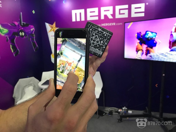 CES Asia 2018：meRGe这款MR游戏套装让你把银河系攥在手里！