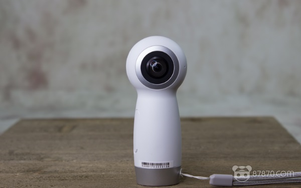 【8点7分】Wunder360推出新型360度相机 谷歌发布照片编辑工具VR180 Creator