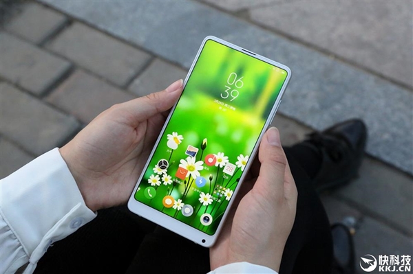 采用相同相机模组 雷军：小米MIX 2S马上升级小米8相机固件