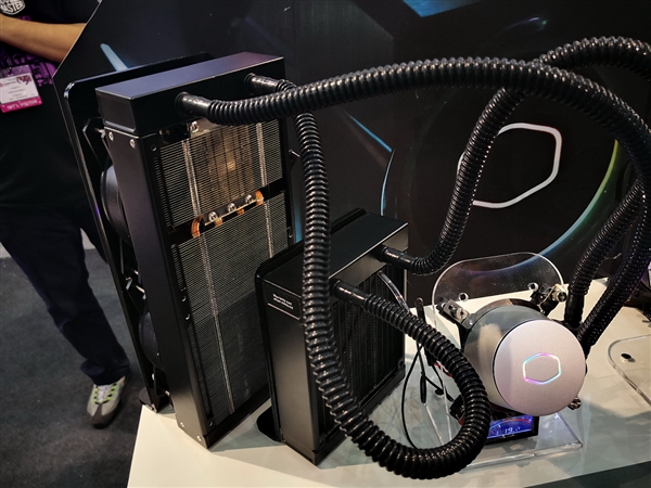 全球首创！酷冷至尊半导体水冷惊艳亮相