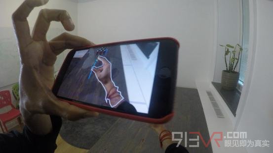 ManoMotion推出 SDK 2.0支持ARKit和ARCore