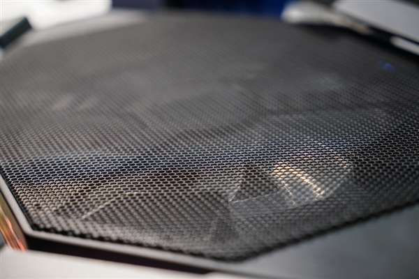 全球首创！酷冷至尊半导体水冷惊艳亮相