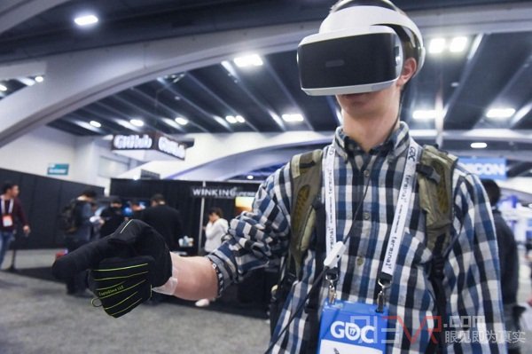 VR/AR可穿戴手套CaptoGlove参展E3 2018
