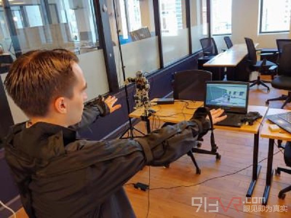 HoloSuit成为VR的理想选择