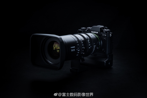 富士发布APS-C半幅新无反X-T3：30张连拍、可录4K 60P视频