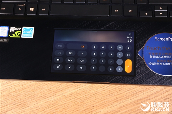 华硕灵耀X Pro开箱图赏：触控板也是屏幕