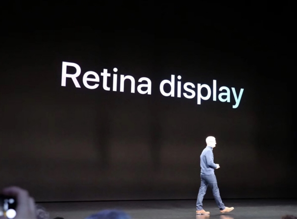 全新MacBook Air发布：视网膜屏加持 8300元起售