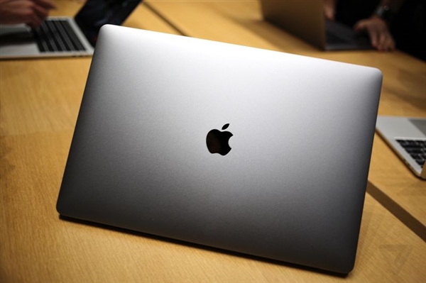 苹果：2017款MacBook Pro部分机型要换硬盘