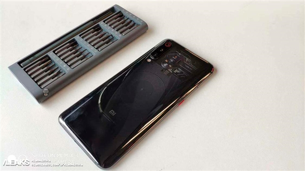 小米9新增小爱同学独立AI按键：支持自定义