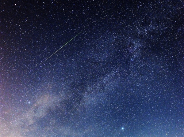 半人马座阿尔法流星雨今晚达到最大 无月夜观测极佳