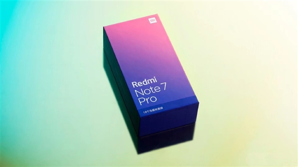 小米首席设计师晒出红米Note 7 Pro包装盒:美不