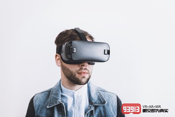 AR和VR头显的销量将在2019年增长54％