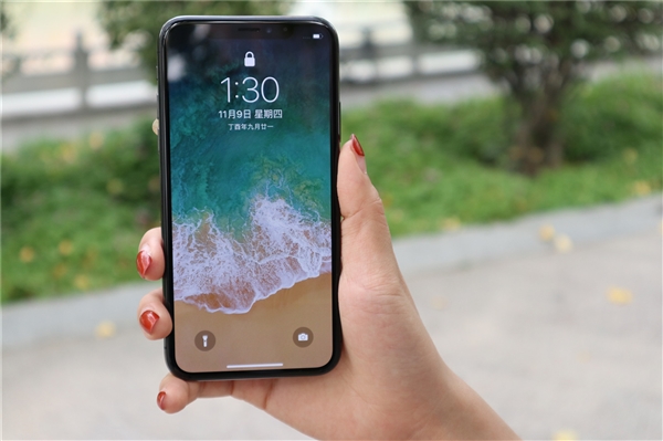 苹果超声波全屏幕指纹技术专利获批：iPhone有望采用