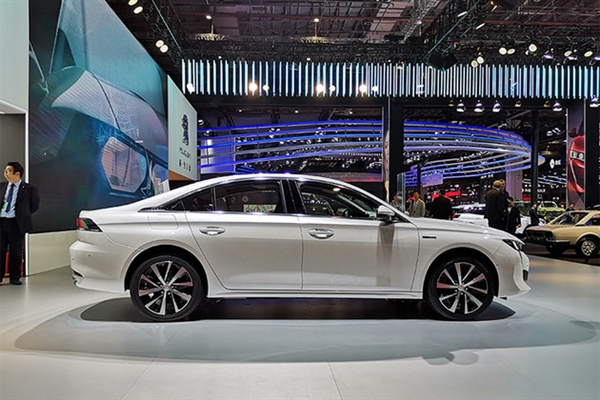 充电只需1.5小时 东风标致508L插混版将于下半年上市：NEDC续航50km