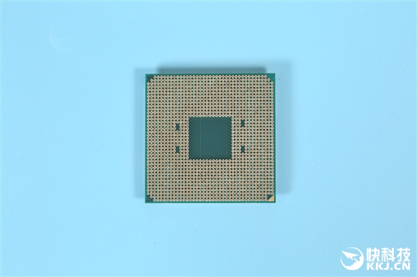 8核16线程！AMD锐龙7 3800X图赏