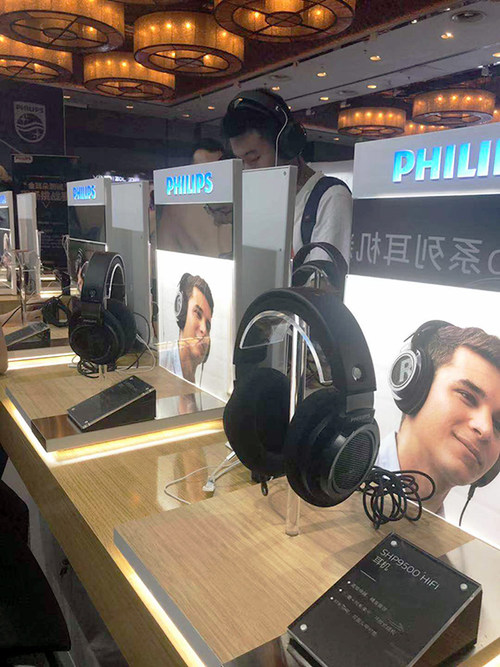 飞利浦HiFi耳机专访：满足不同用户的需求 把好声音带给消费者