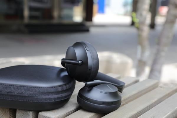 3000元的耳机是否值得买？Bose 700无线消噪耳机体验评测