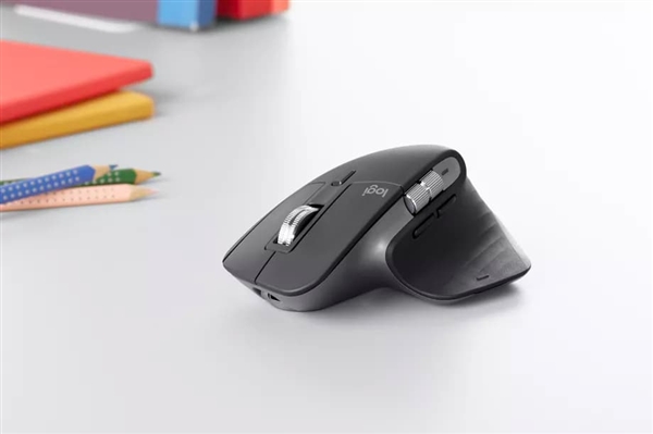 罗技发布旗舰无线鼠标MX Master 3：全新人体工学外形、电磁不锈钢滚轮