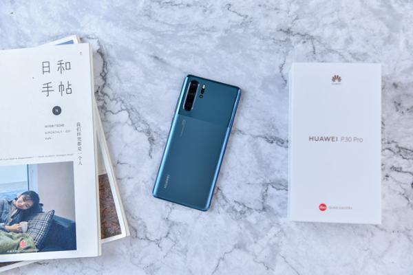 HUAWEI P30新配色发布 这次又给国产手机开了个头