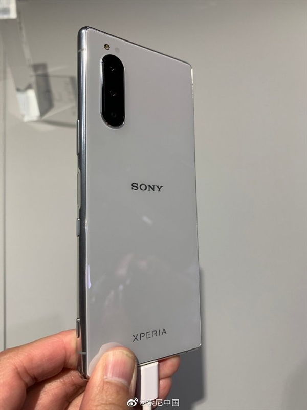 5399元！索尼Xperia 5发布：21:9带鱼屏、骁龙855单手旗舰