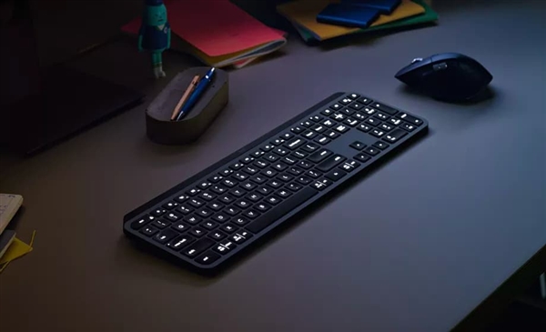 罗技发布旗舰无线鼠标MX Master 3：全新人体工学外形、电磁不锈钢滚轮
