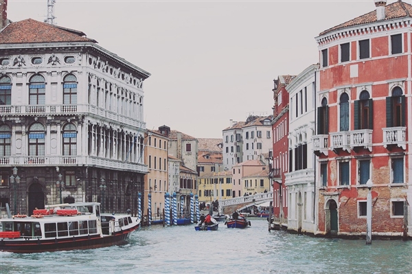 想去威尼斯旅游的注意了！2020年将收“进城税” 2022年需预约进城